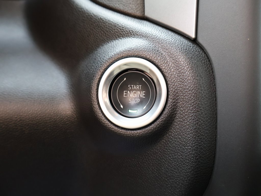 Used 2024 GMC Sierra 2500 Pro image 31