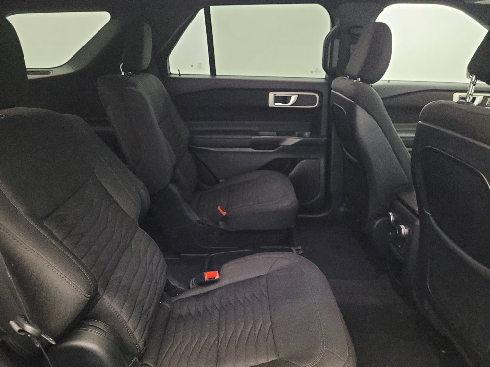 Used 2020 Ford Explorer XLT w/ Comfort Package AWD/4WD image 19
