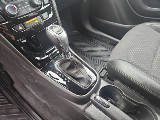 Used 2022 Buick Encore Preferred w/ Safety Package image 24