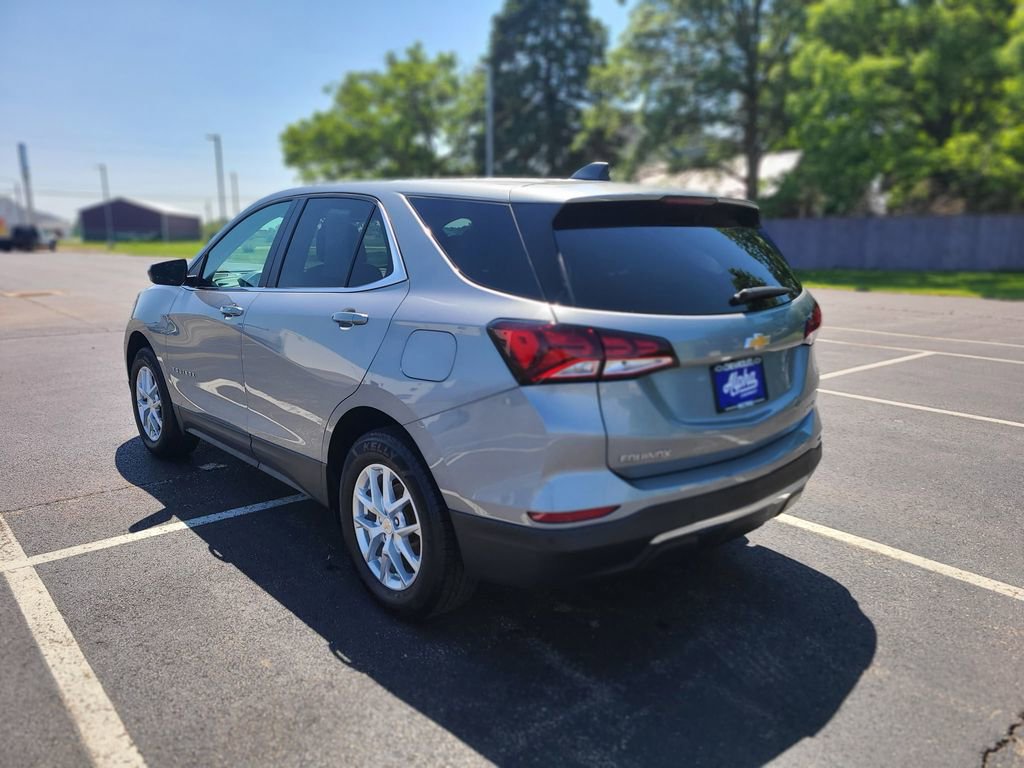 Used 2024 Chevrolet Equinox LT AWD/4WD image 5