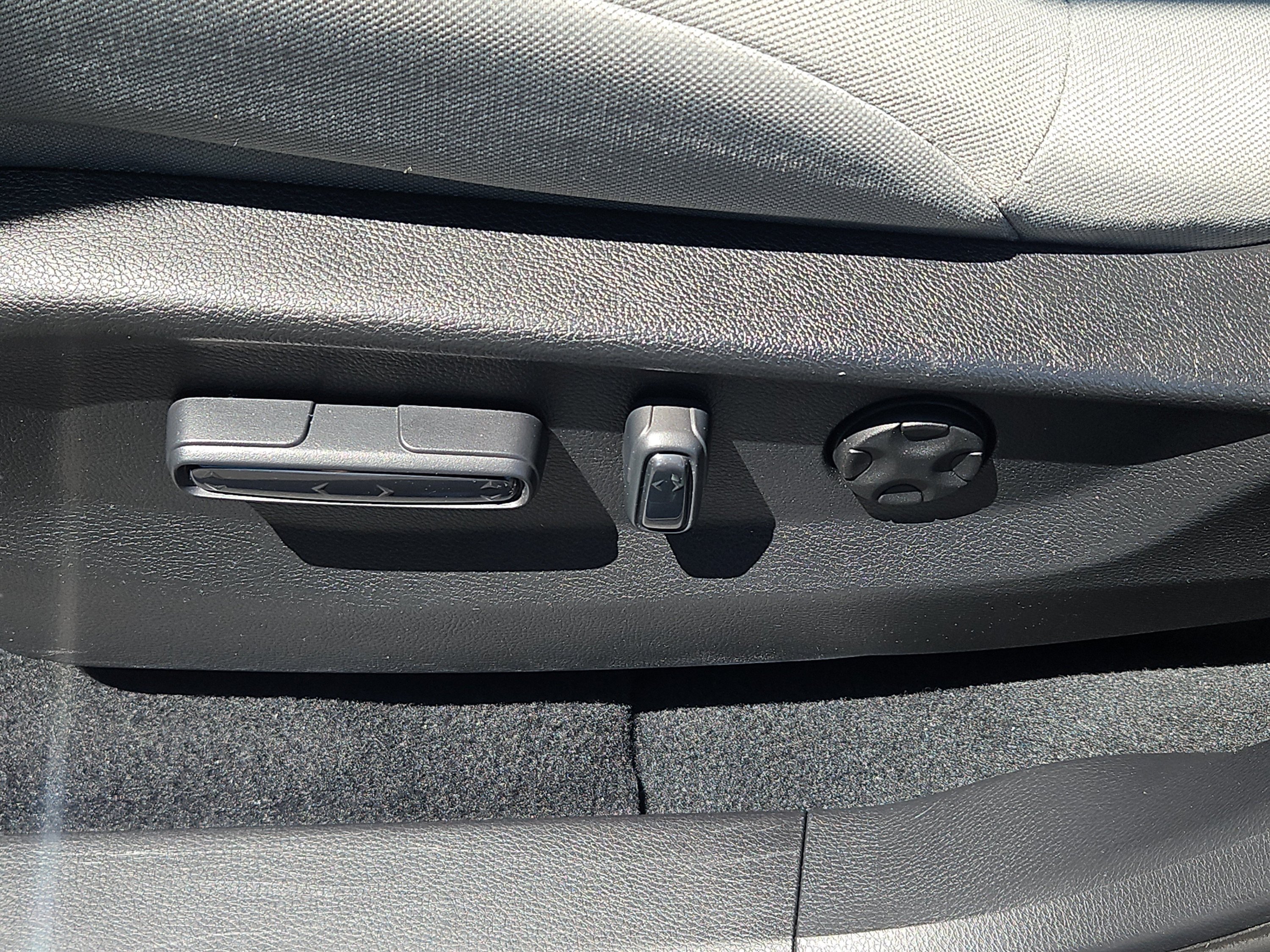 Certified 2018 Honda CR-V EX image 14