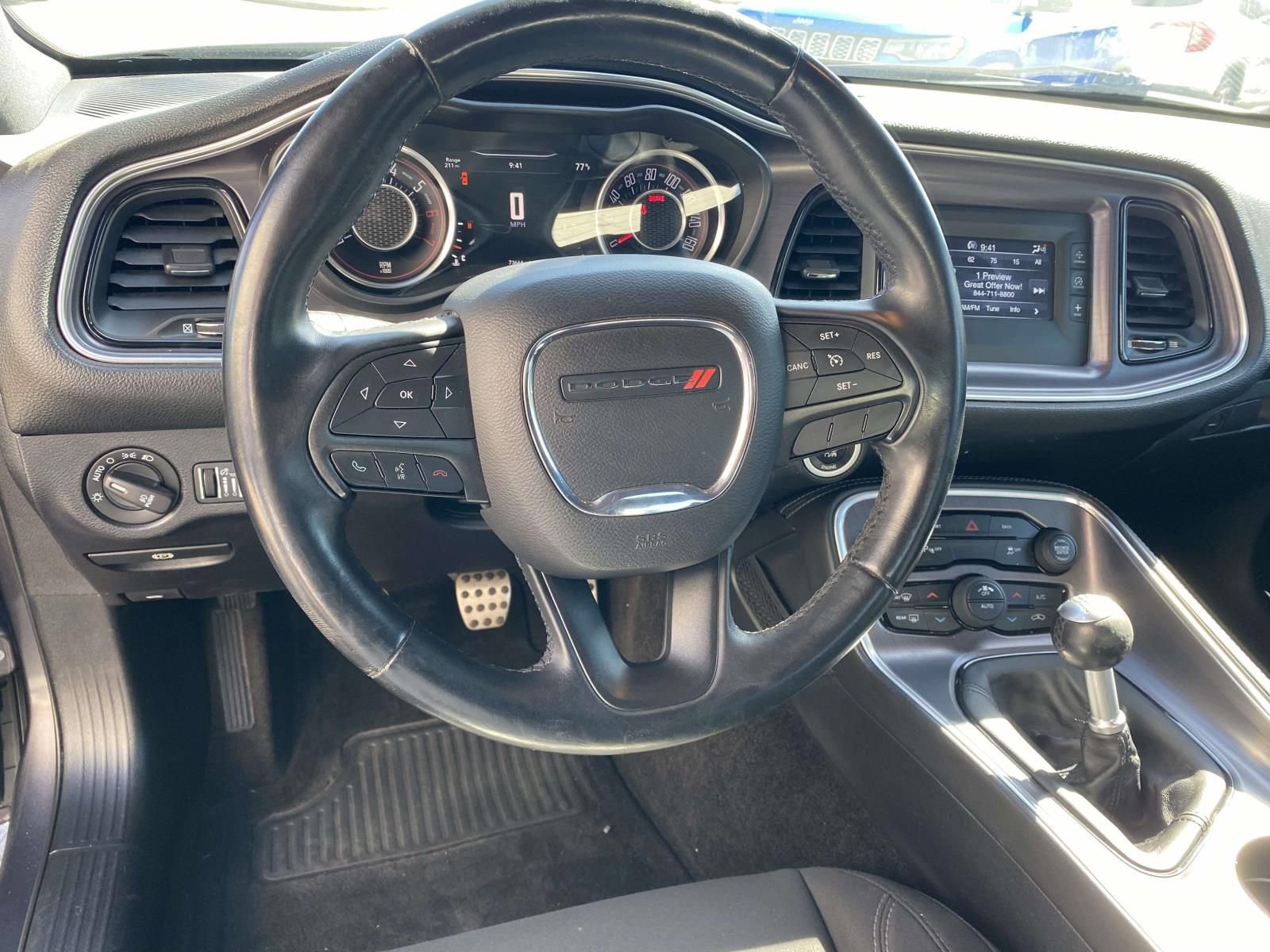 Used 2015 Dodge Challenger R/T w/ Quick Order Package 22B R/T RWD image 11