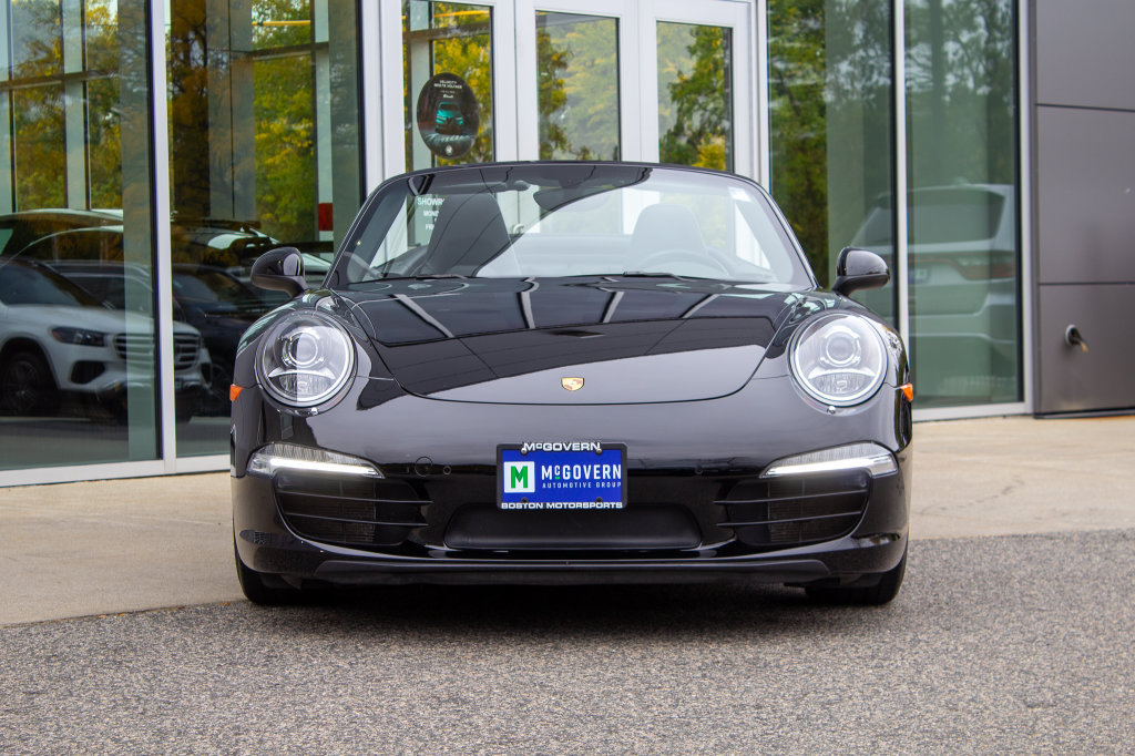 Used 2015 Porsche 911 Carrera S RWD image 2