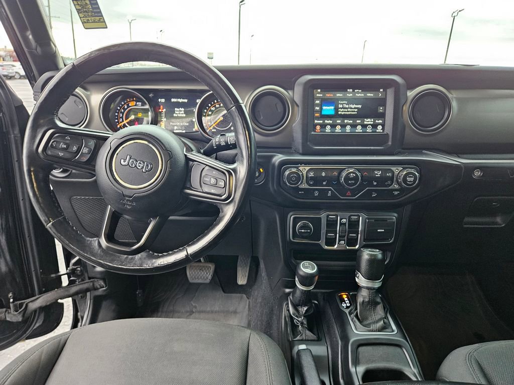 Used 2018 Jeep Wrangler Unlimited Sport S AWD/4WD image 14