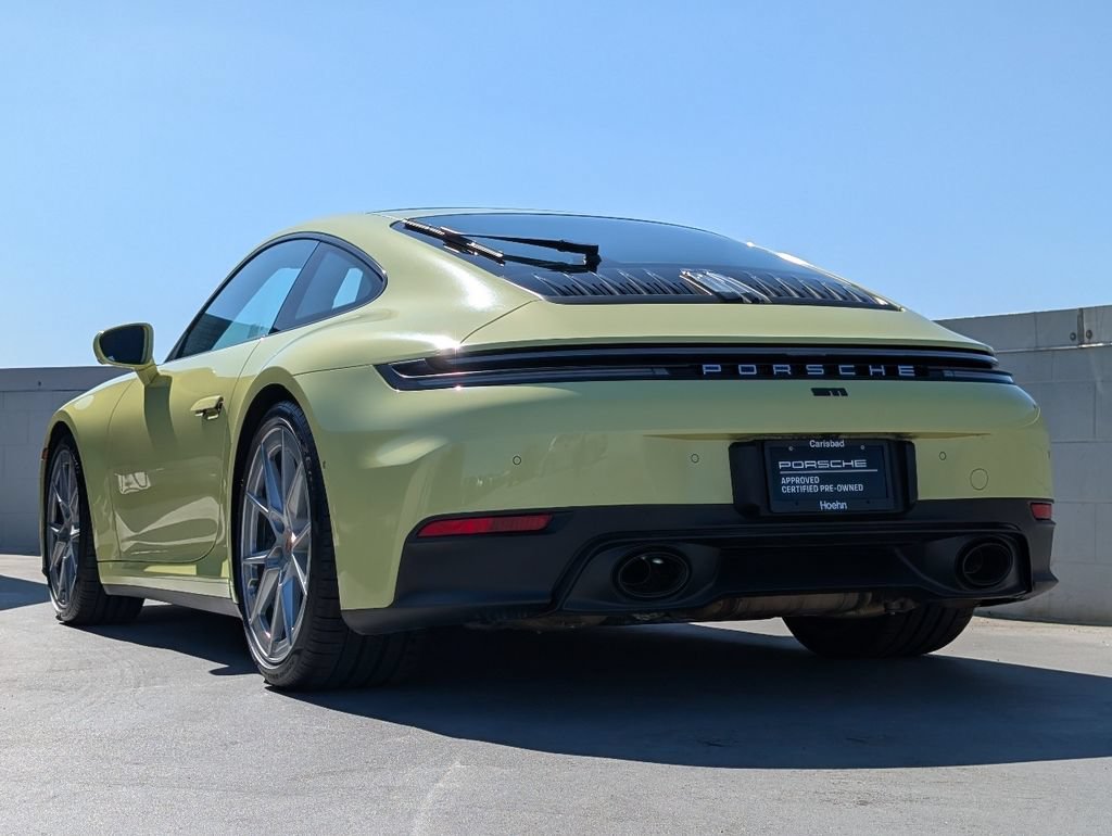Used 2025 Porsche 911 Carrera S RWD image 3