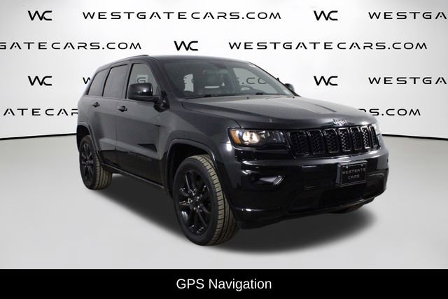 Used 2021 Jeep Grand Cherokee Laredo X image 2