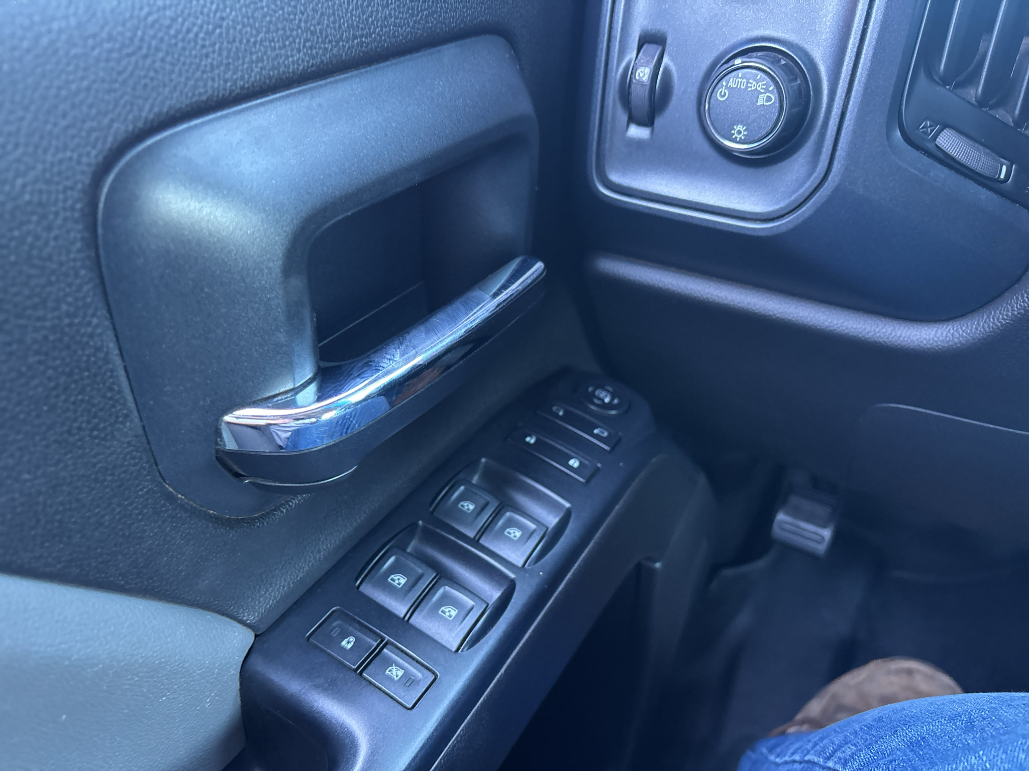 Used 2018 Chevrolet Silverado 3500 W/T w/ WT Fleet Convenience Package AWD/4WD image 22