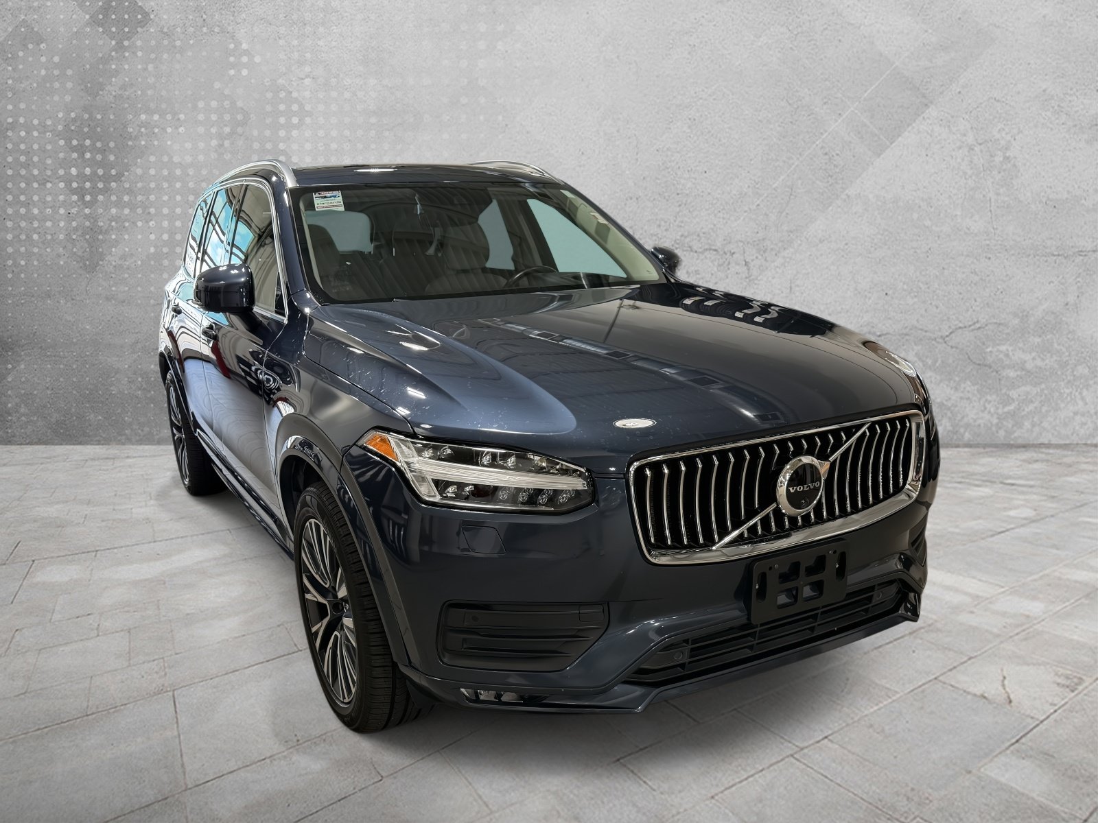 Used 2021 Volvo XC90 T6 Momentum w/ Advanced Package