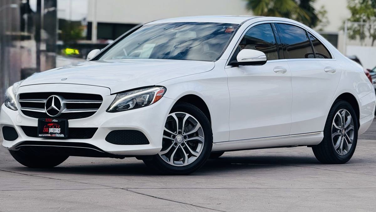 Used 2015 Mercedes-Benz C 300 4MATIC Sedan