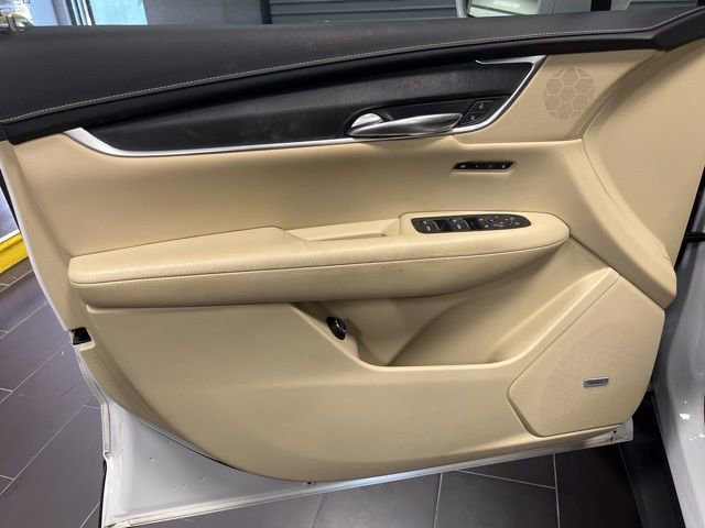 Used 2019 Cadillac XT5 Luxury image 10