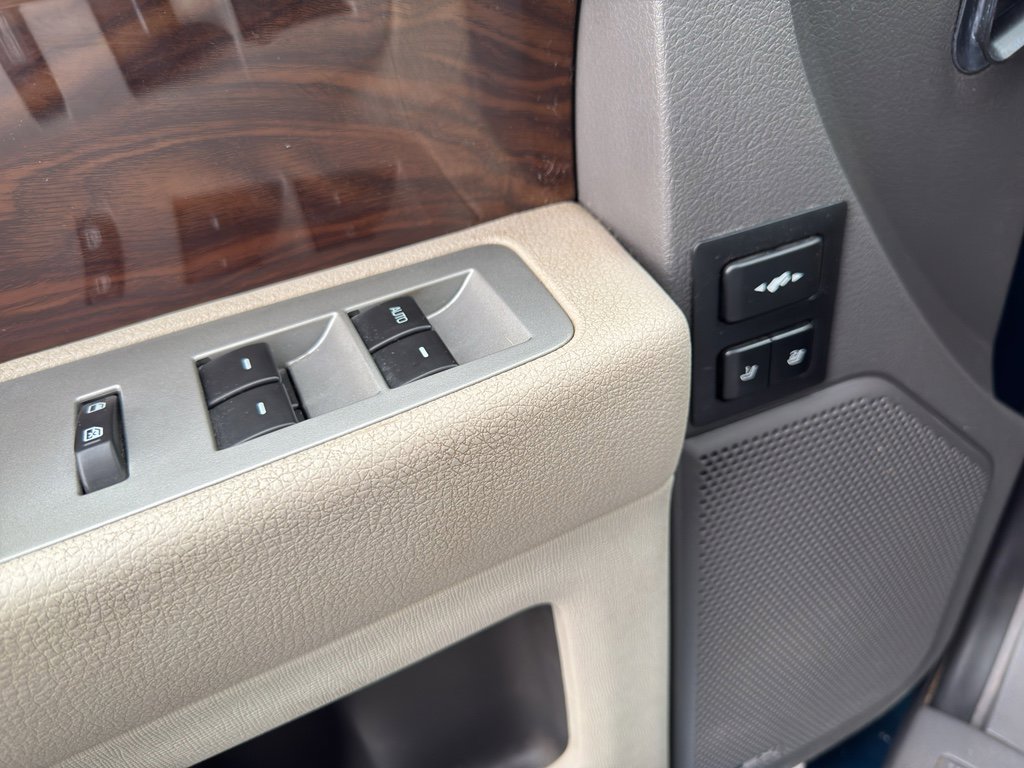 Used 2011 Ford Flex SEL w/ Rapid Spec Order Code image 22