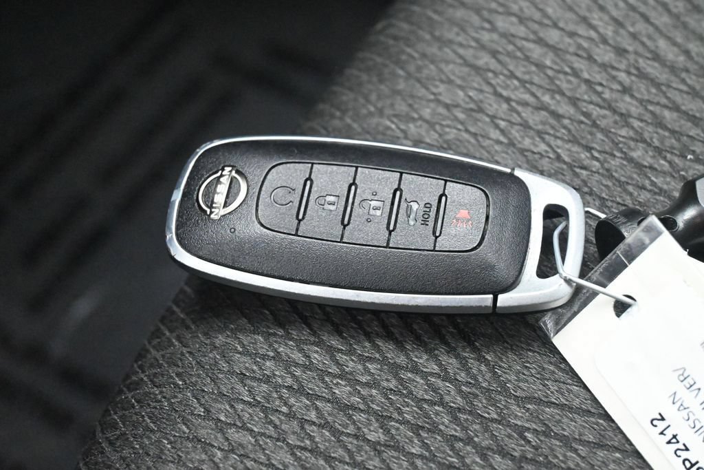 Used 2024 Nissan Rogue SV AWD/4WD image 27
