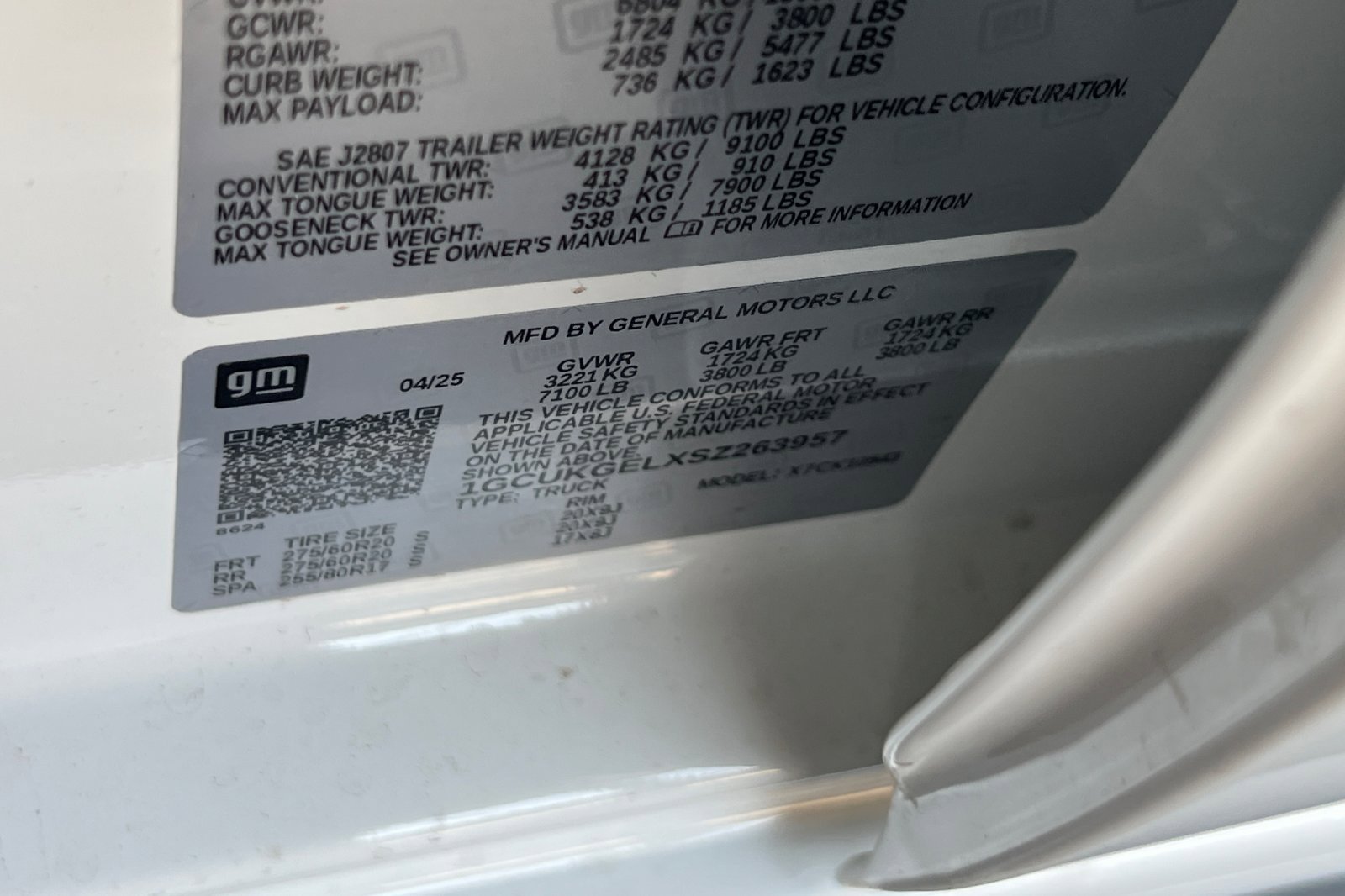 New 2025 Chevrolet Silverado 1500 LTZ image 25