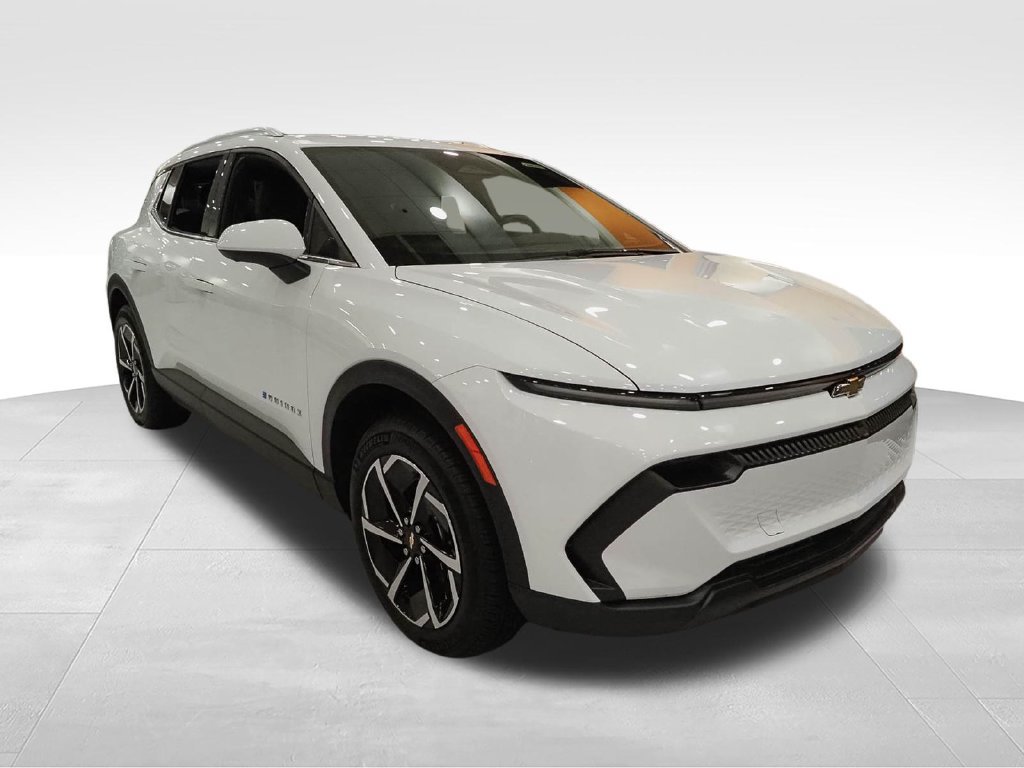 New 2026 Chevrolet Equinox EV LT AWD/4WD image 3