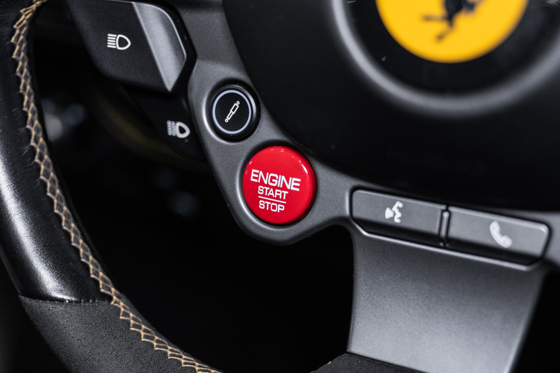 Used 2023 Ferrari F8 Tributo RWD image 45