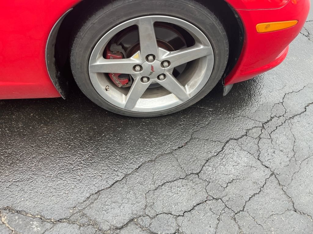 Used 2007 Chevrolet Corvette Convertible w/ Preferred Equipment Group image 21