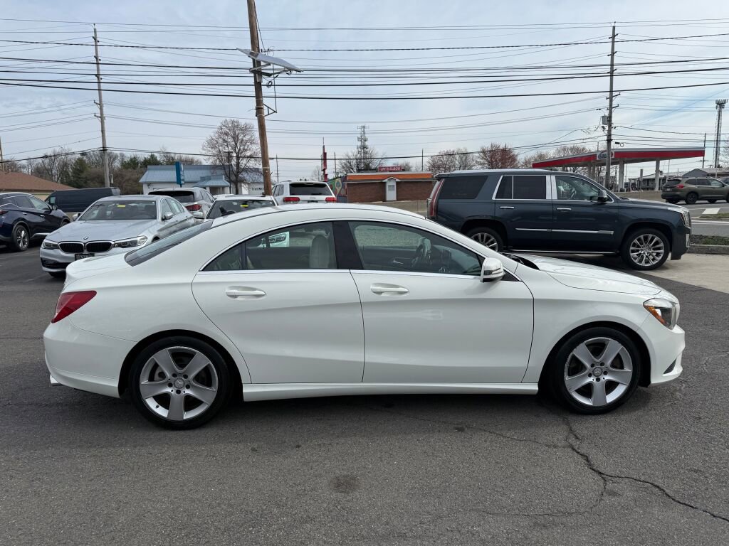 Used 2015 Mercedes-Benz CLA 250 4MATIC image 8