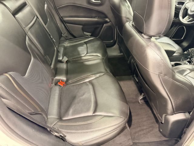 Used 2018 Jeep Compass Limited w/ Navigation Group AWD/4WD image 30