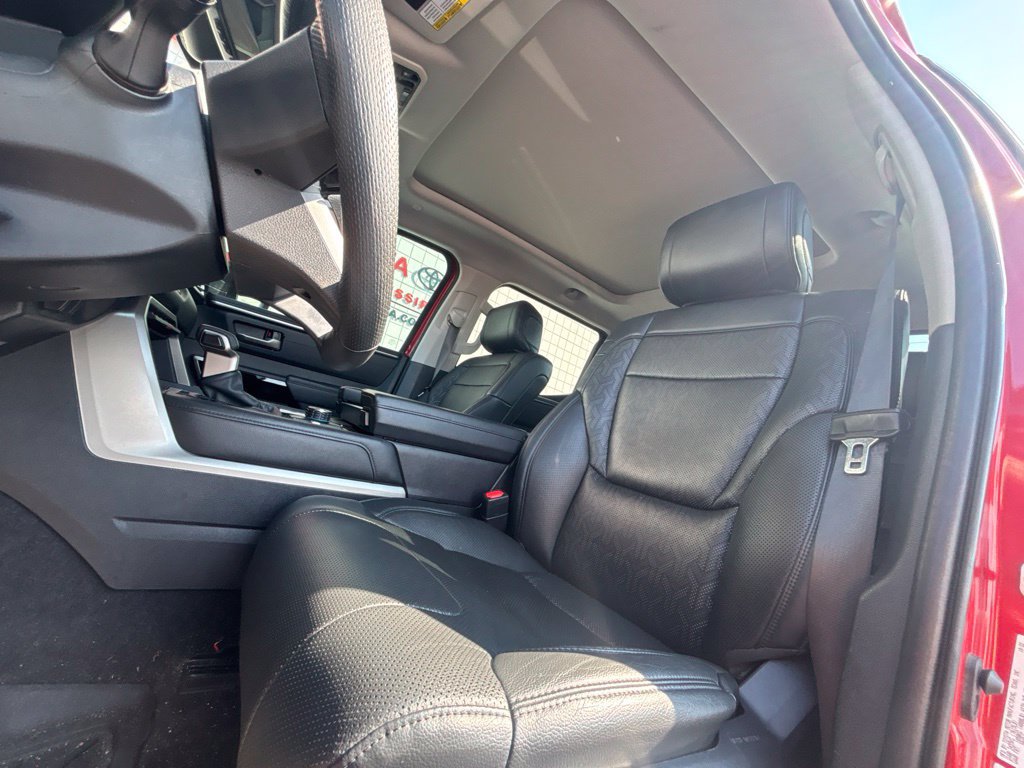 Used 2023 Toyota Tundra Limited w/ Power Package AWD/4WD image 11