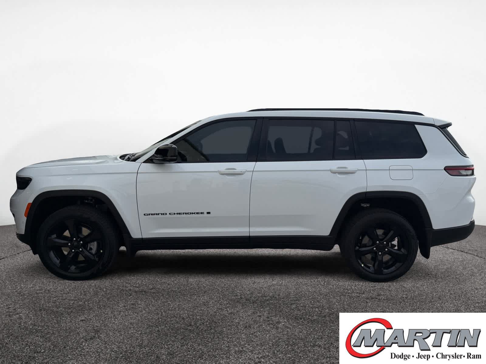 New 2025 Jeep Grand Cherokee L Limited w/ Luxury Tech Group II AWD/4WD image 2