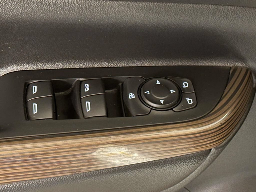 Used 2023 GMC Acadia SLE w/ Driver Convenience Package AWD/4WD image 13