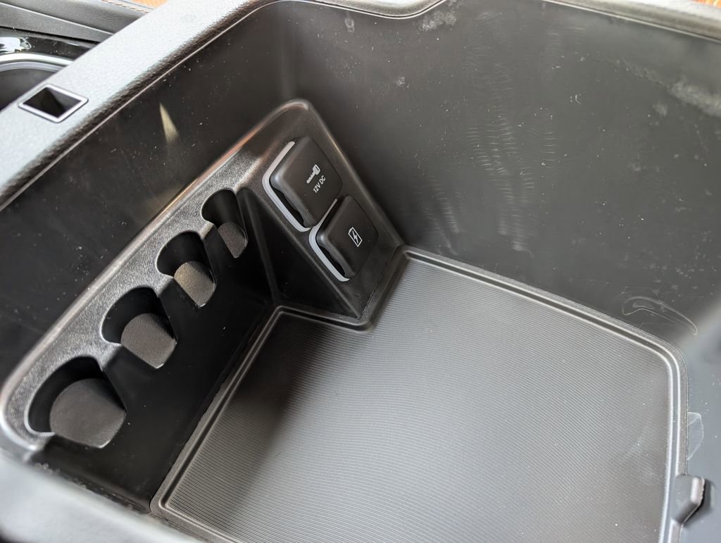 New 2026 Chrysler Pacifica Pinnacle w/ Trailer Tow Group image 36