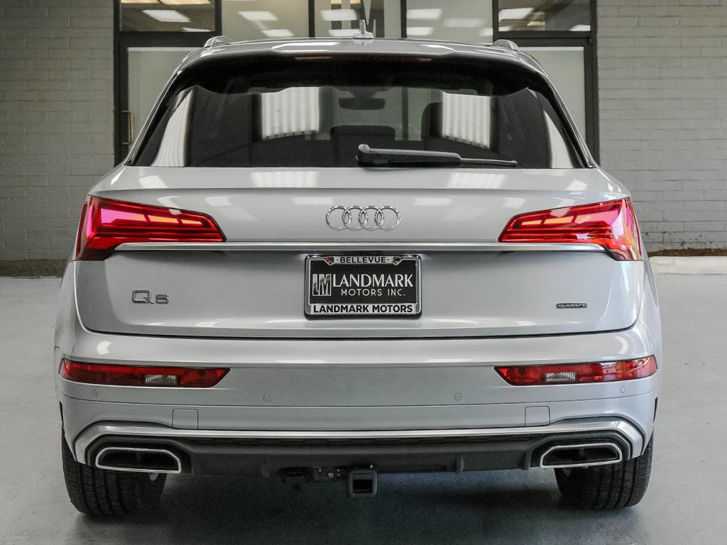 Used 2023 Audi Q5 e Premium Plus w/ Premium Plus Package AWD/4WD image 31