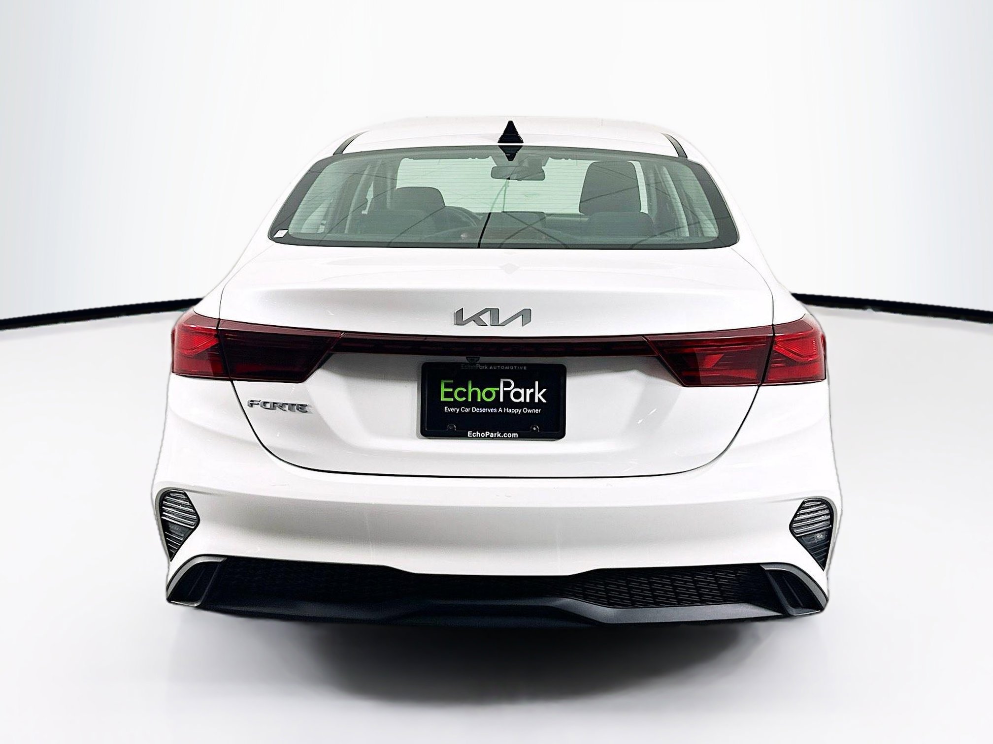 Used 2022 Kia Forte LXS w/ LXS Technology Package image 7