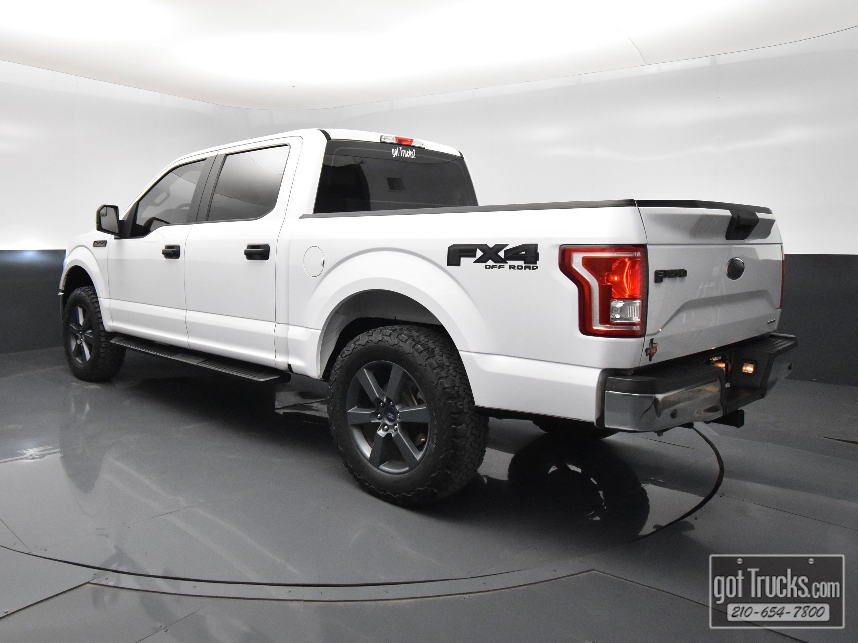 Used 2015 Ford F150 XL w/ Equipment Group 101A Mid AWD/4WD image 5