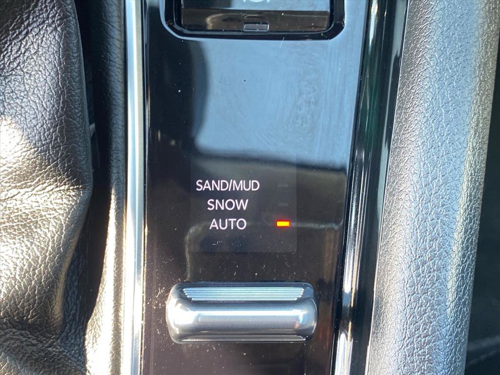 Used 2022 Jeep Compass Limited AWD/4WD image 14