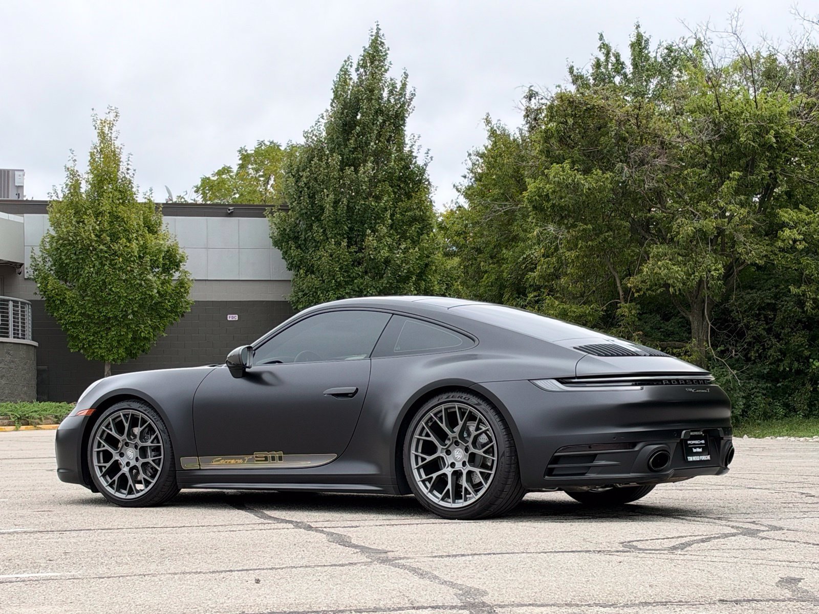 Certified 2023 Porsche 911 Carrera T RWD image 3