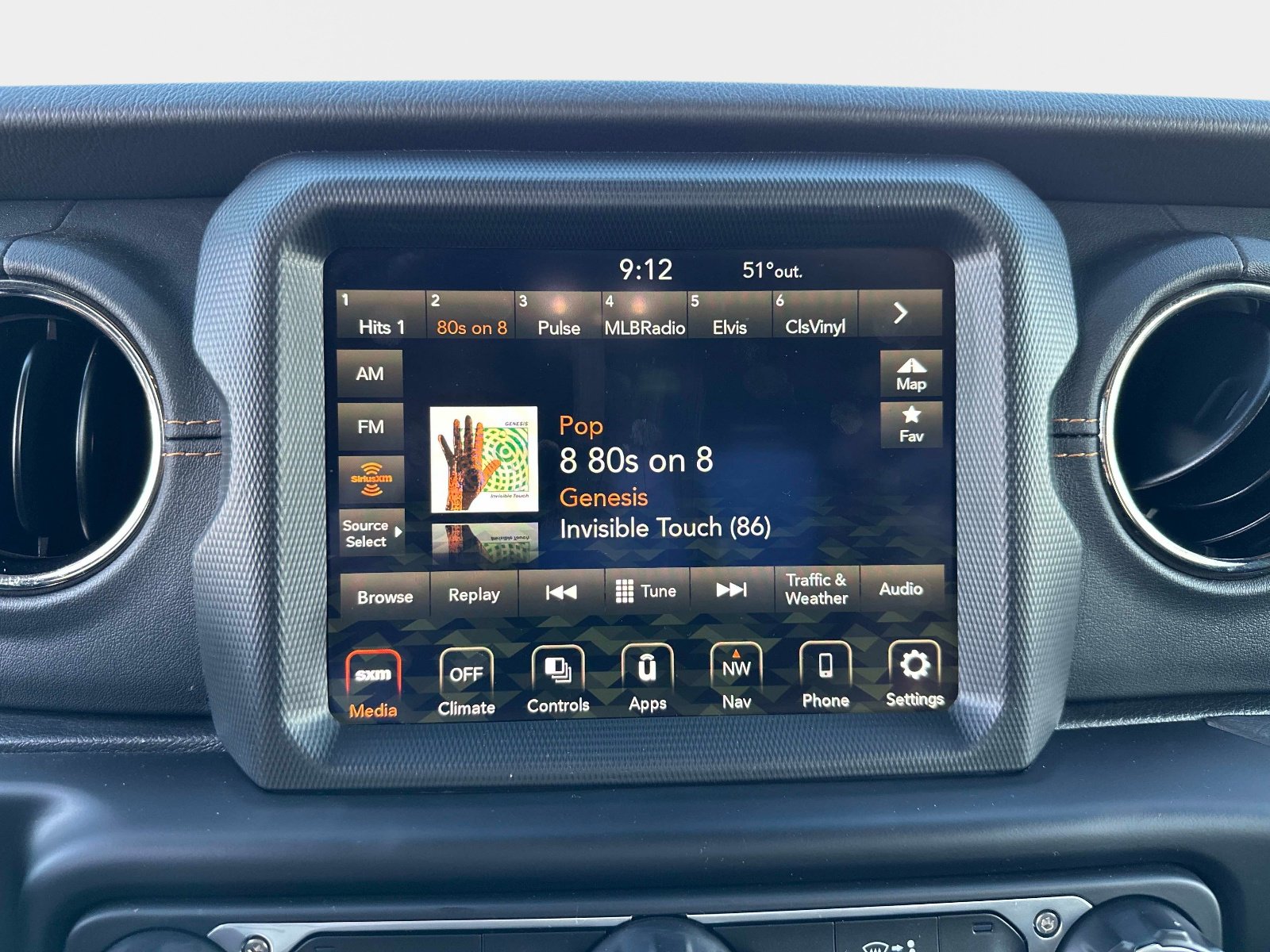 Certified 2022 Jeep Wrangler Unlimited Sahara image 23