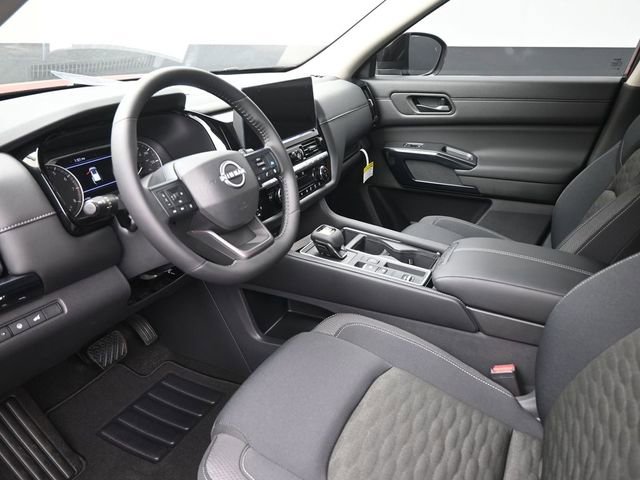 New 2026 Nissan Pathfinder SV image 18