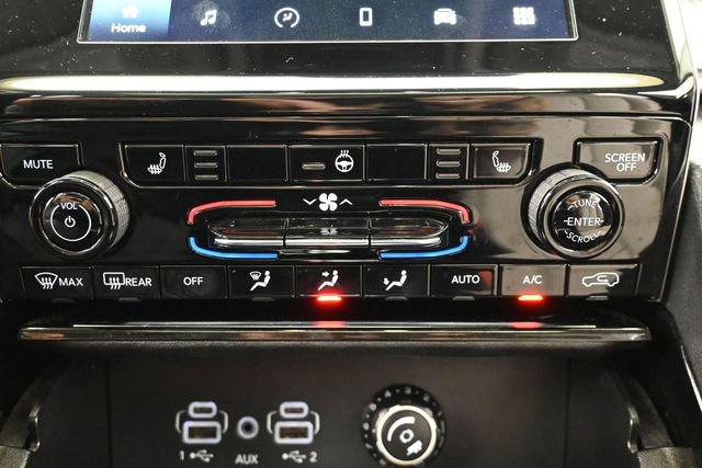 Used 2023 Jeep Grand Cherokee L Laredo w/ Luxury Tech Group I AWD/4WD image 21