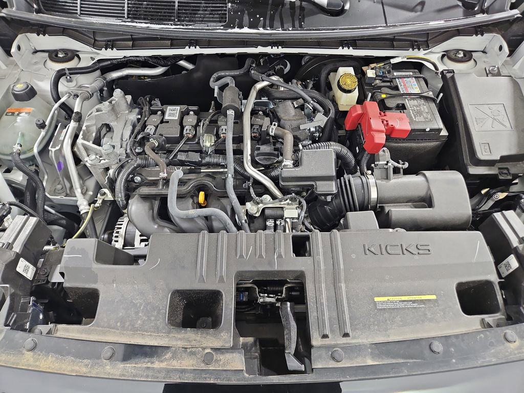Used 2025 Nissan Kicks S AWD/4WD image 21
