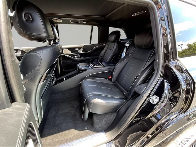 Used 2022 Mercedes-Benz Maybach GLS 600 4MATIC image 23
