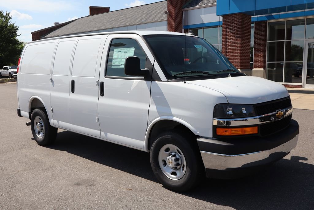 New 2025 Chevrolet Express 2500 w/ Driver Convenience Package image 2