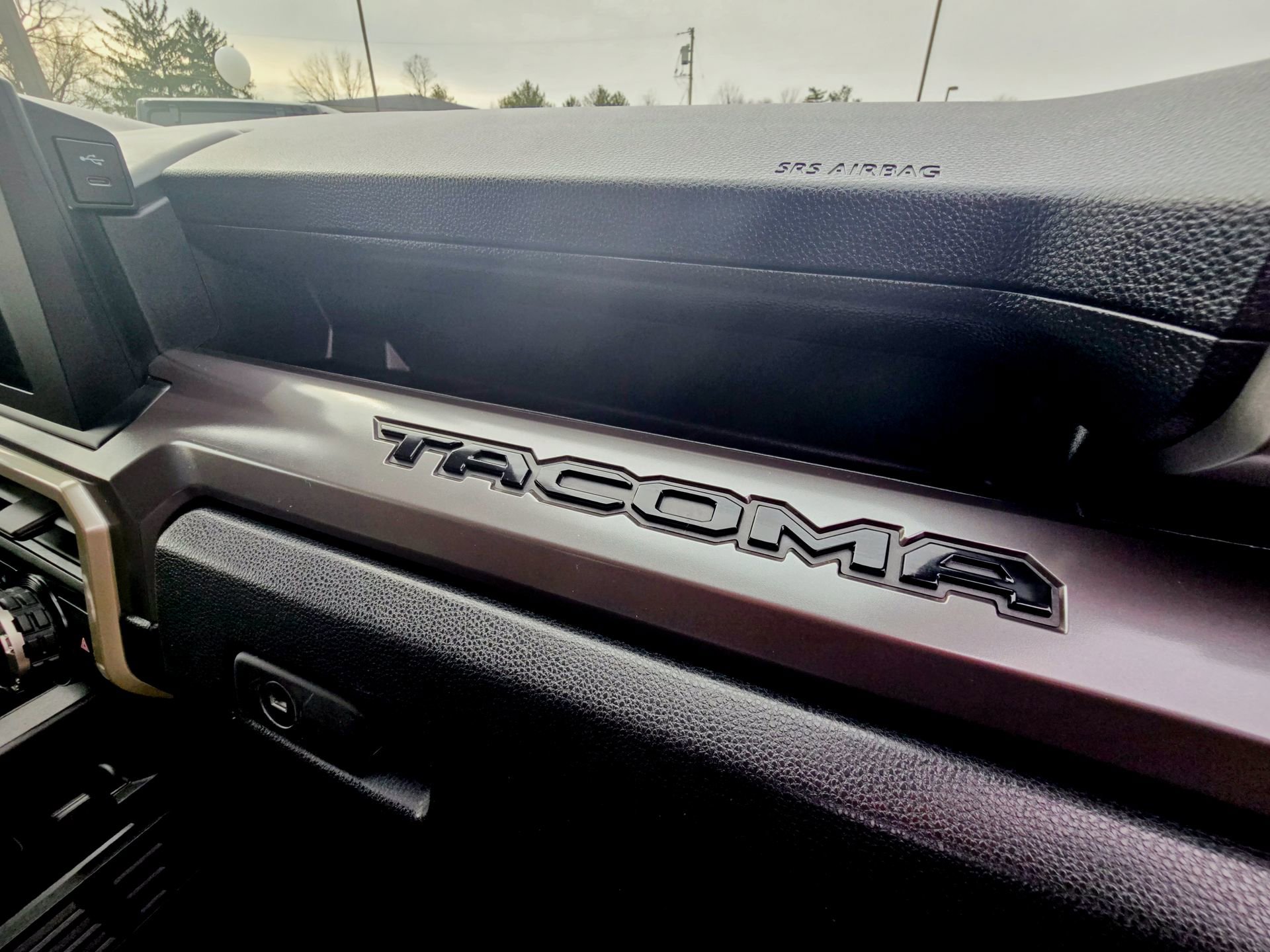 Used 2024 Toyota Tacoma TRD Off-Road image 16