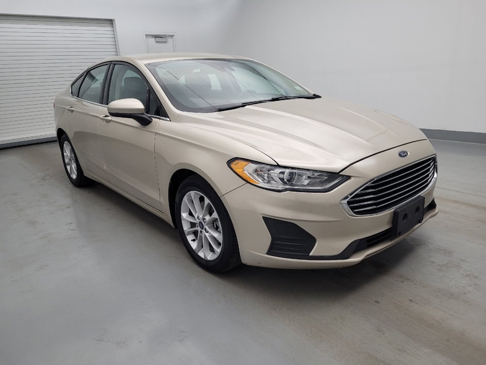Used 2019 Ford Fusion SE FWD image 11