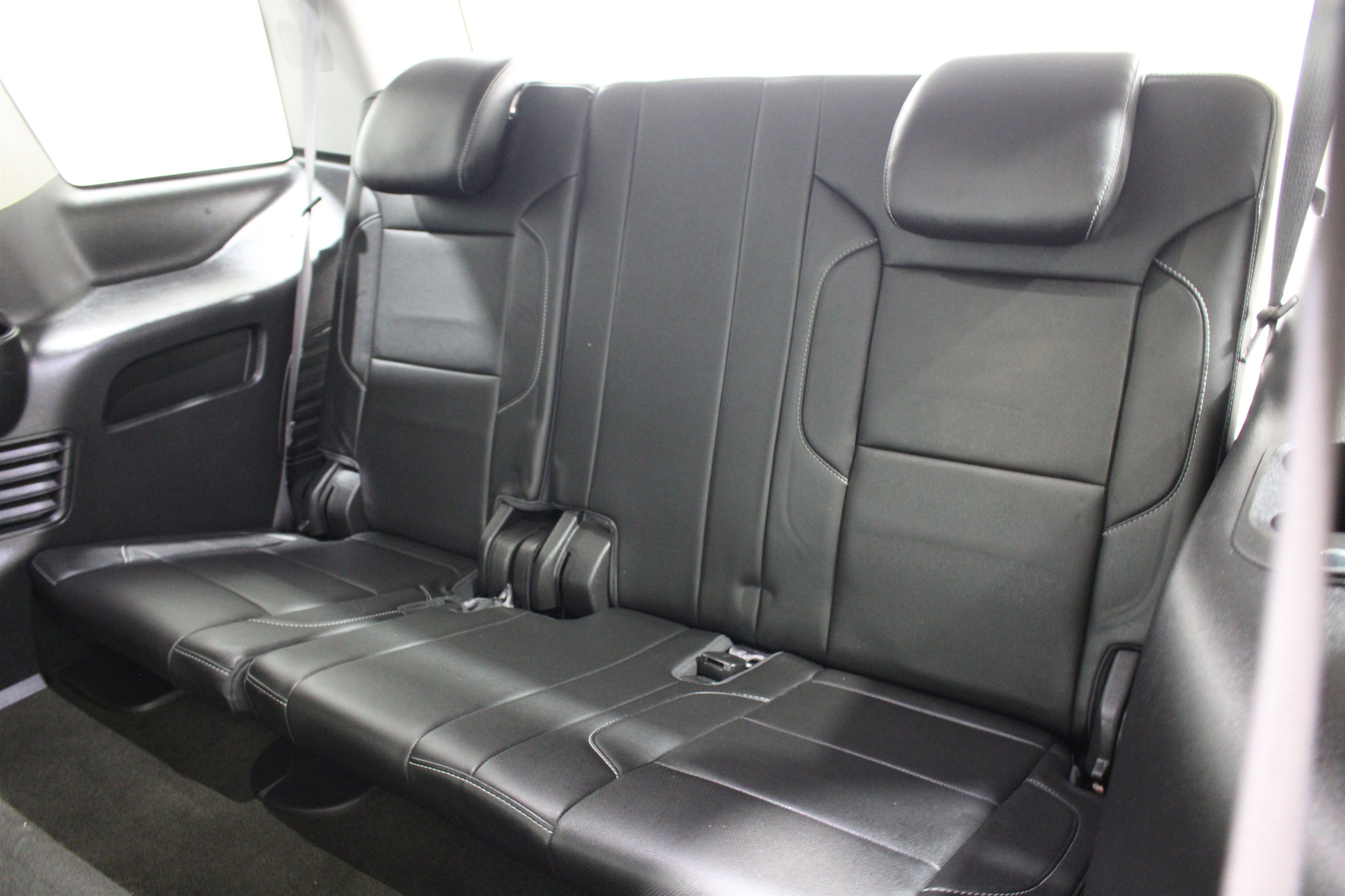 Used 2017 GMC Yukon SLT RWD image 24