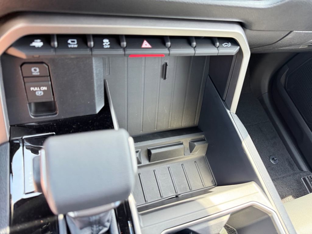 New 2026 Toyota Tundra SR5 AWD/4WD image 37