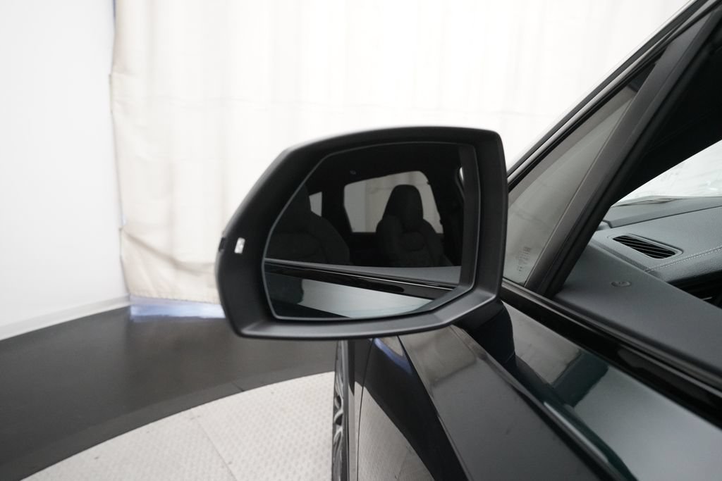 New 2026 Audi SQ7 Prestige AWD/4WD image 26