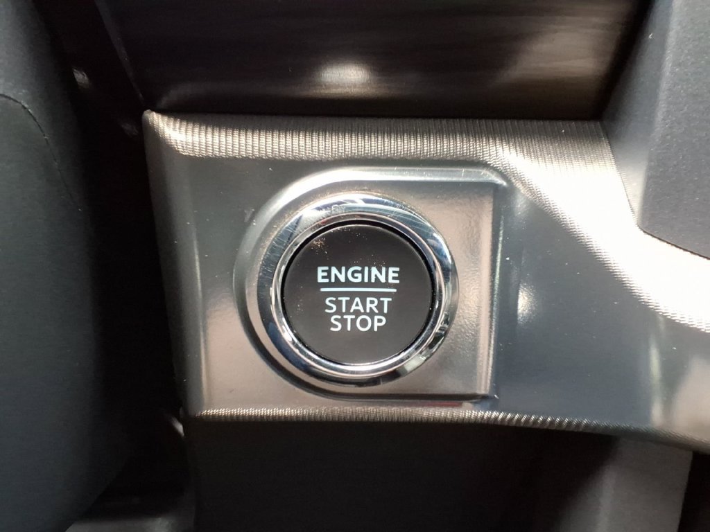 Used 2024 Ford F150 Lariat AWD/4WD image 34
