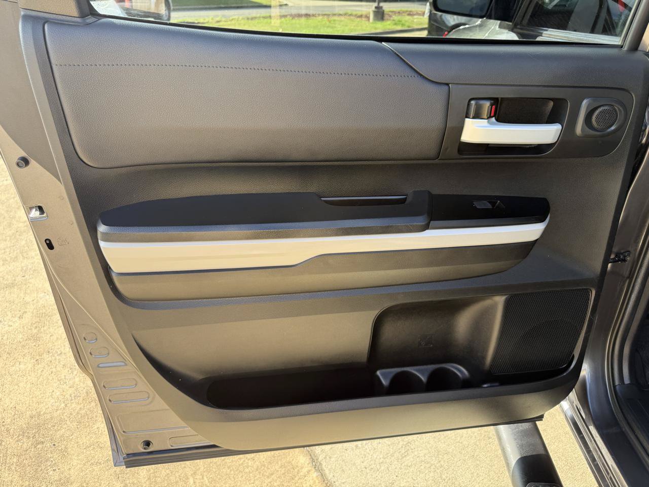 Used 2021 Toyota Tundra SR5 RWD image 29