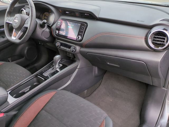 Used 2024 Nissan Kicks SR image 25