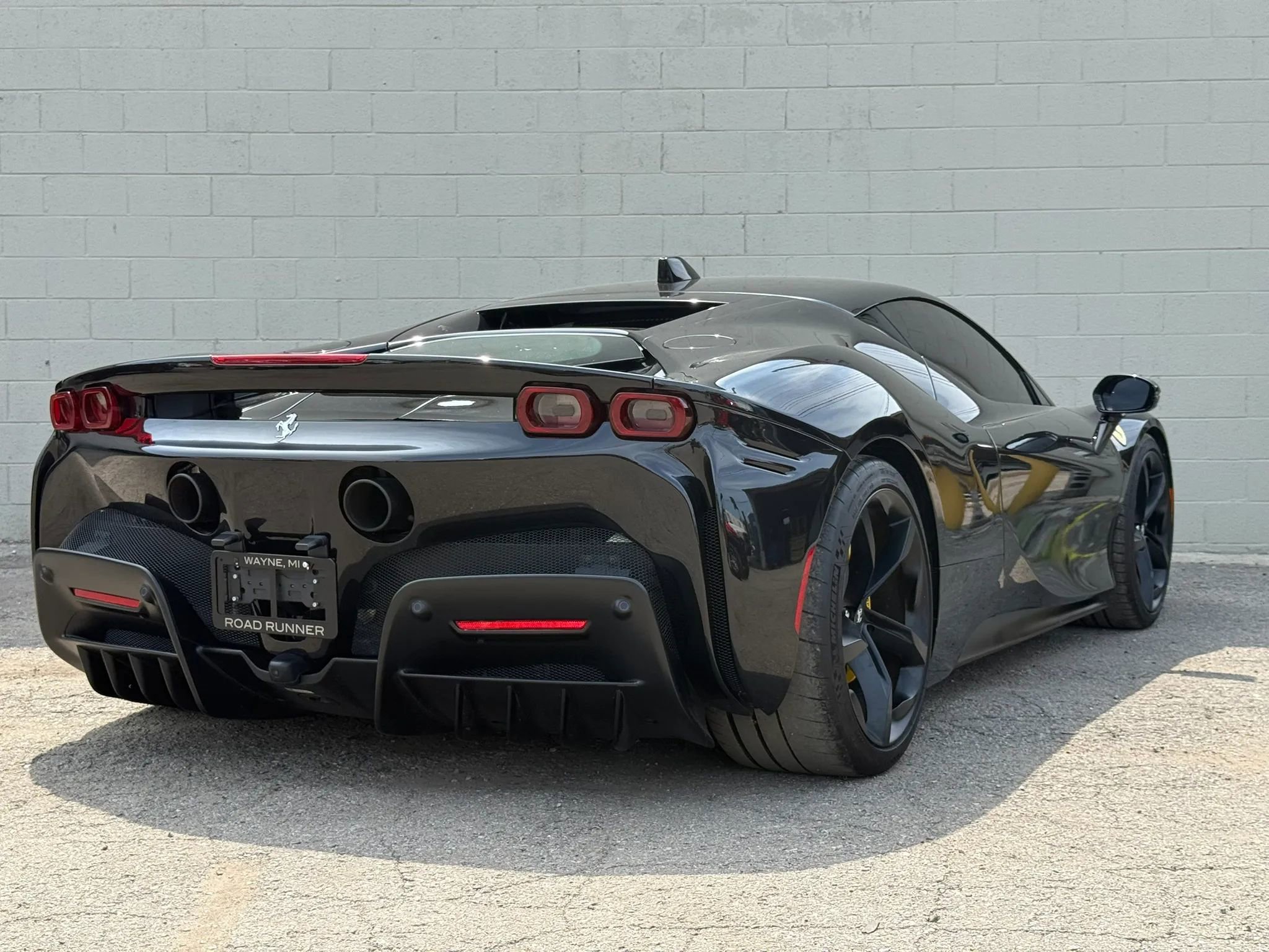 Used 2021 Ferrari SF90 Stradale AWD/4WD image 25