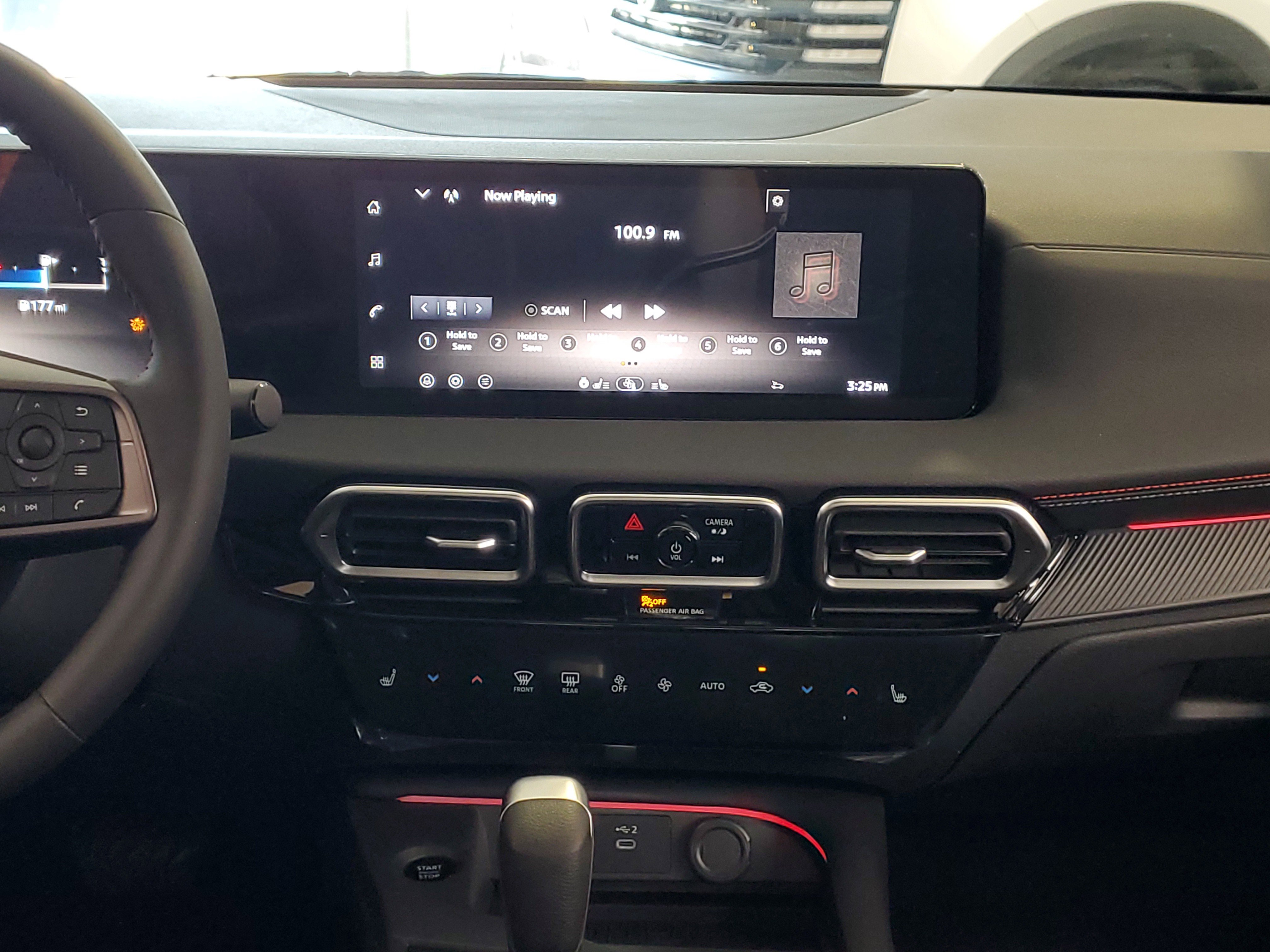 New 2026 Nissan Sentra SR w/ SR Premium Package image 23