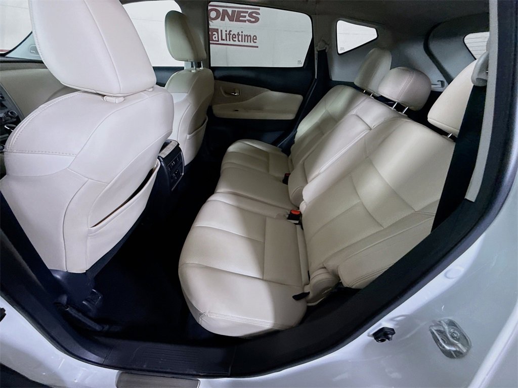 Used 2020 Nissan Murano SL w/ Moonroof Package image 28