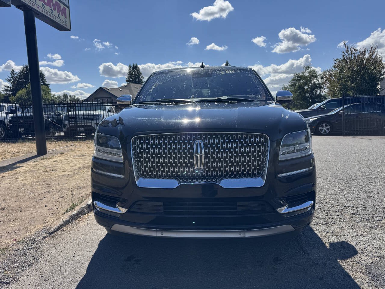 Used 2019 Lincoln Navigator L Black Label AWD/4WD image 2