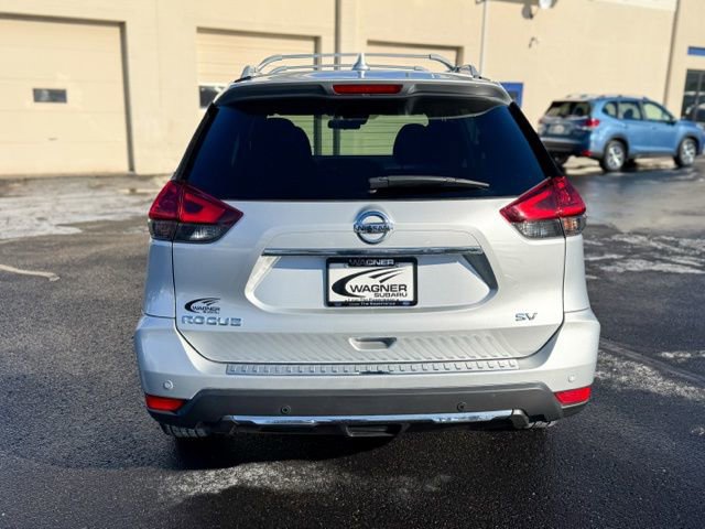 Used 2019 Nissan Rogue SV w/ Premium Package image 7